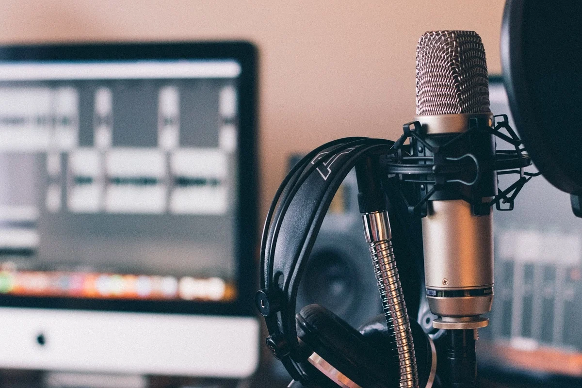 Beyond the Anchor: Why Creators Are Migrating to Professional Podcast Hosting in 2026